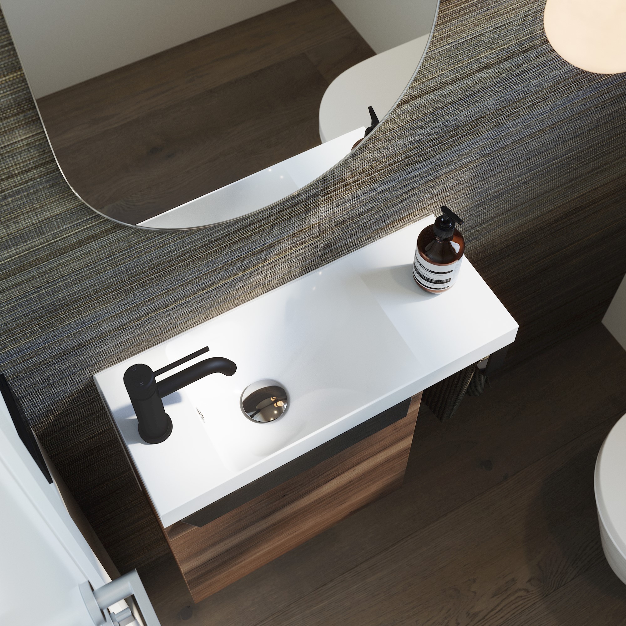 Ivy 22 / with console